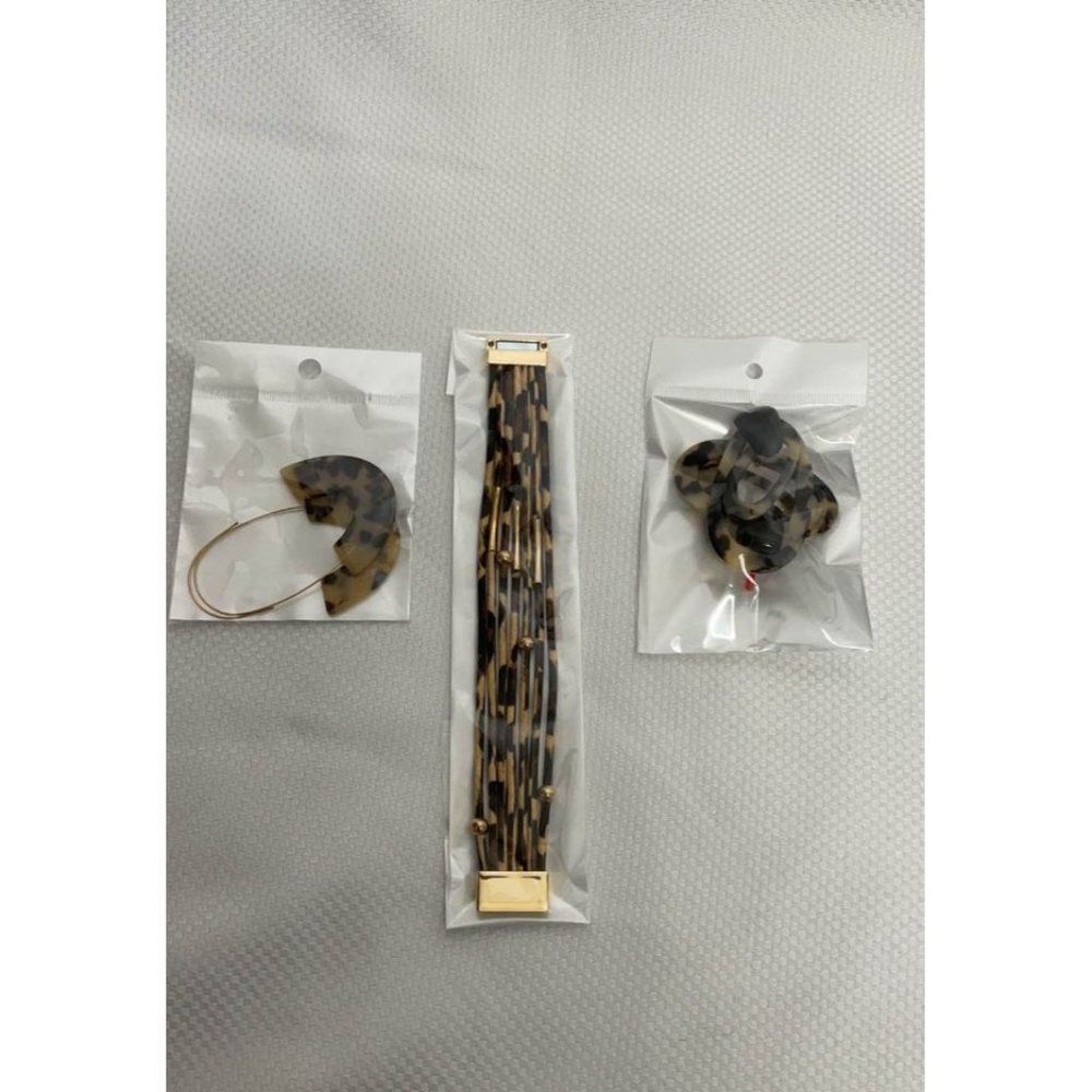 𝅺ANIMAL print fashion jewellery set 3 pieces NEW